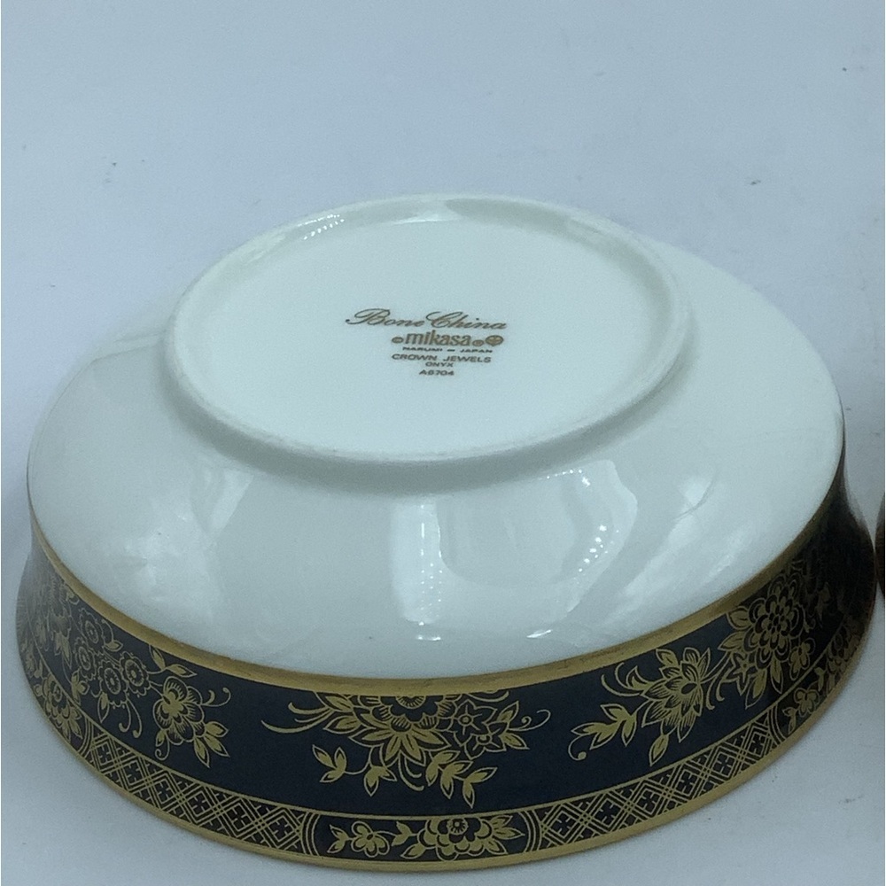 Two Mikasa Black Onyx Crown Jewels Bowls